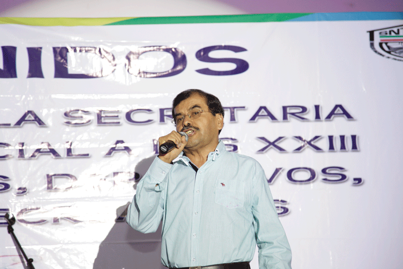 tres slide
