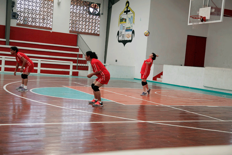 tres slide
